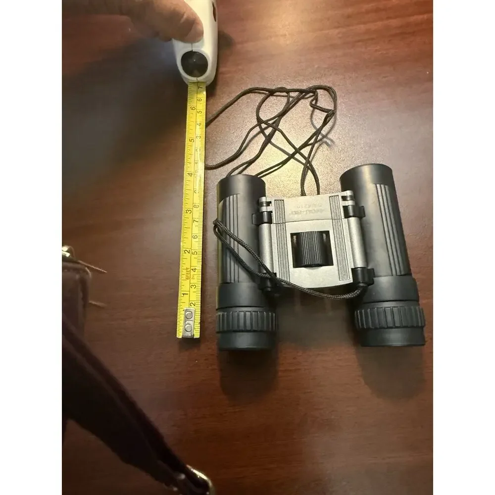 Vanguard DA-8210 Compact Binoculars Waterproof 8x21 Field 7.2° Coated Lens